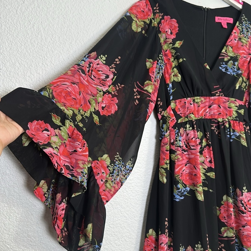 Betsey Johnson Bambi Black Floral Bell Sleeve Ruffle Mini Dress‎ Size 2 Festival - Picture 3 of 12